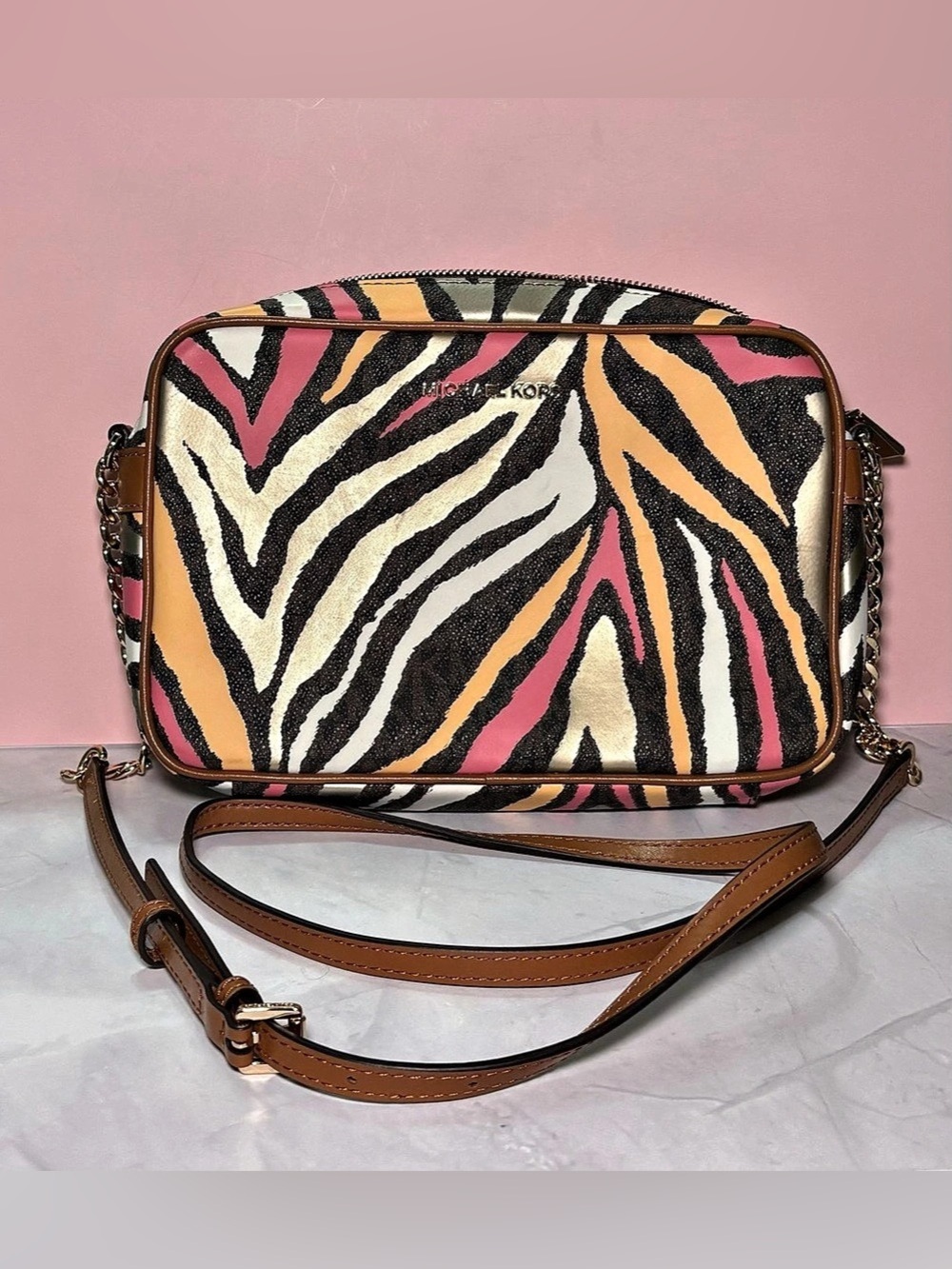 🦓 Michael Kors Multicolor Animal Print Crossbody Bag